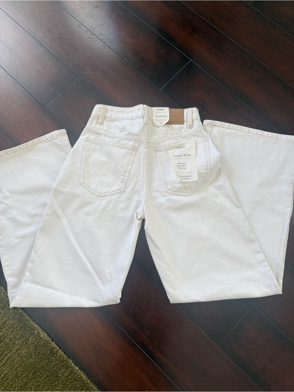 NWT: Relaxed Wide Jeans